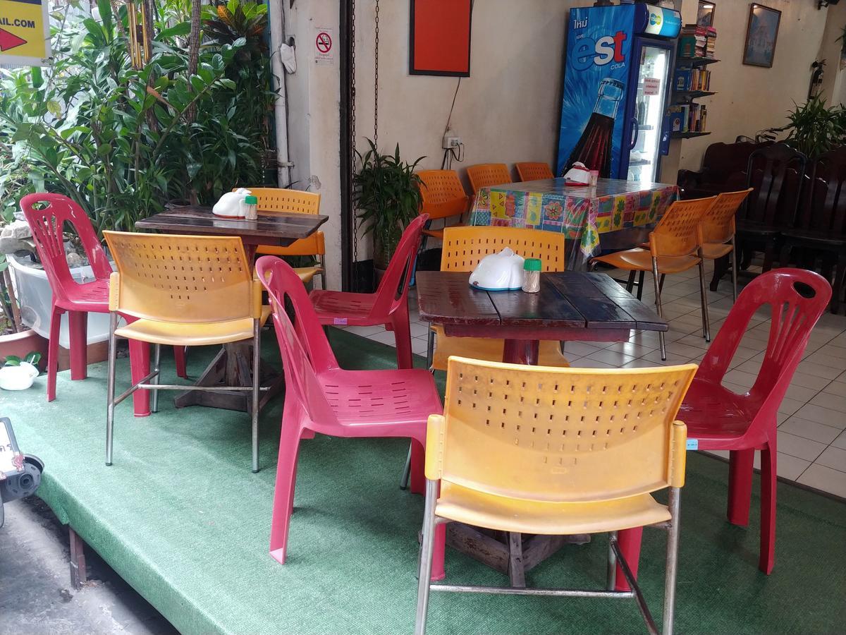 Prasuri Guest House Bangkok Exterior photo